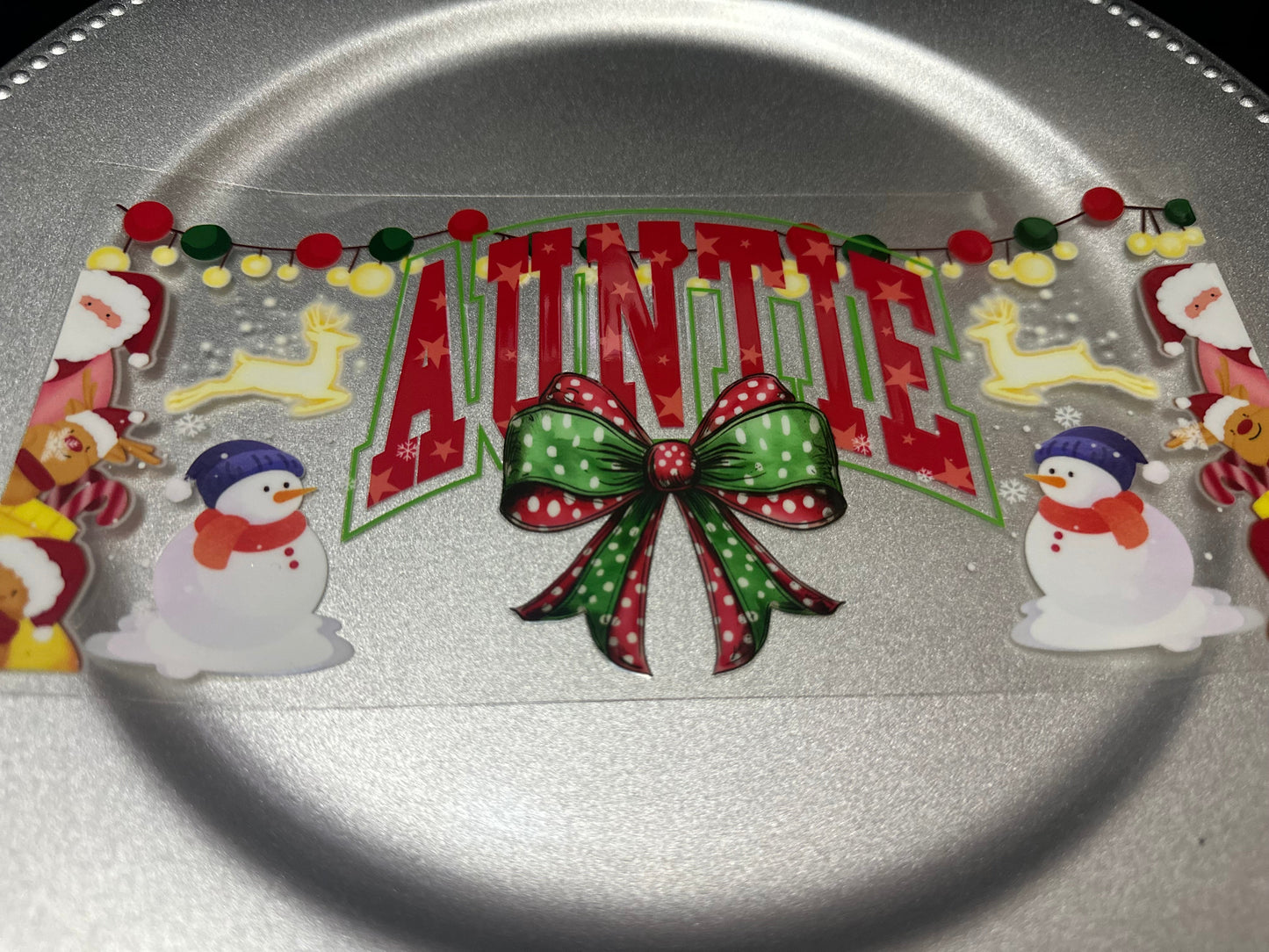 #0007 Auntie Holiday